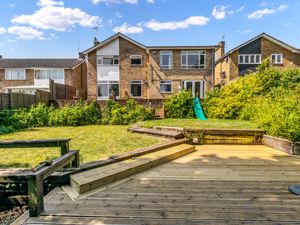 Photo 25- click for photo gallery